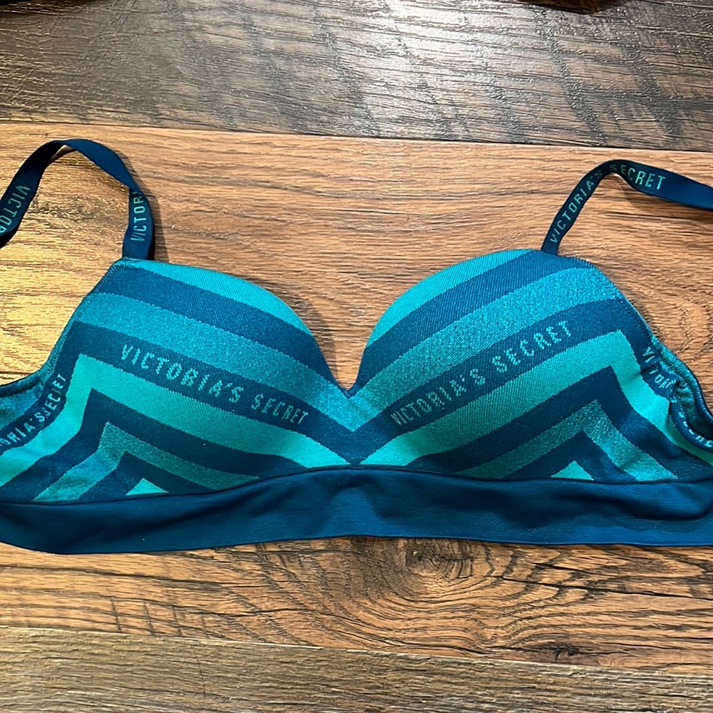Victoria Secret push up bra
